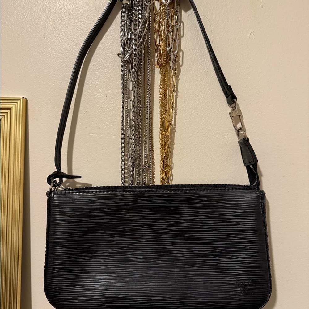 Black Leather Shoulder Bag